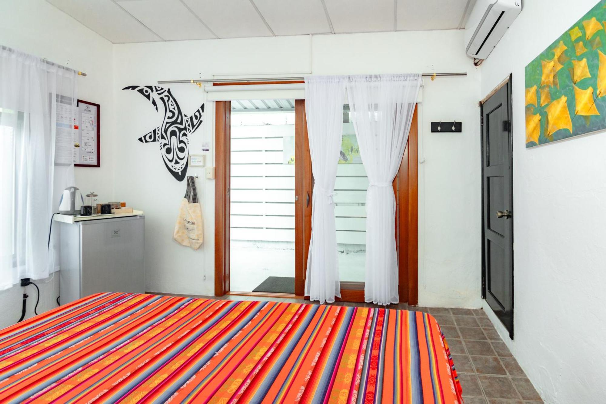 La K-Leta Boutique Guesthouse Puerto Ayora  Bagian luar foto