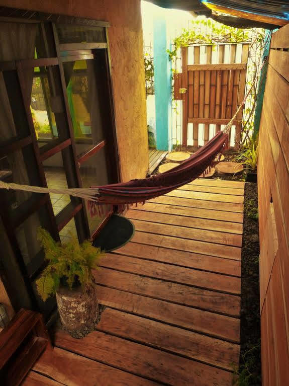 La K-Leta Boutique Guesthouse Puerto Ayora  Bagian luar foto