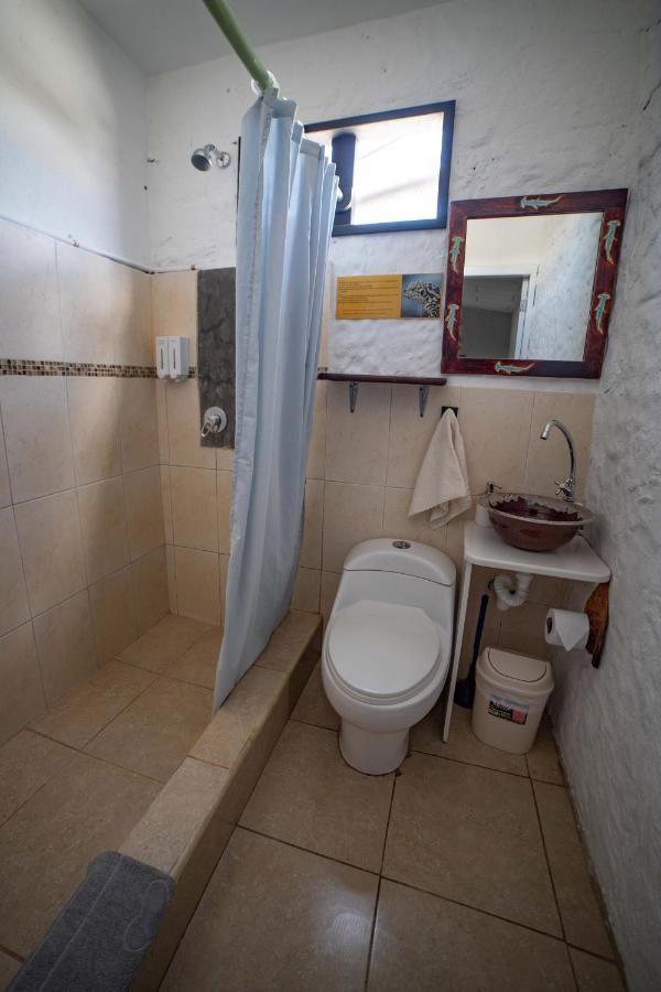 La K-Leta Boutique Guesthouse Puerto Ayora  Bagian luar foto